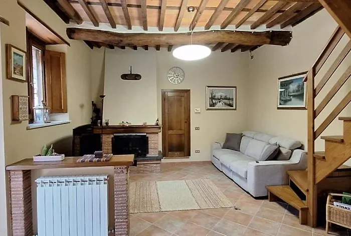 La Finestra Sulla Valle Nyaraló